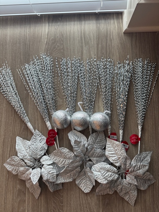 Other - Bundle of Silver Decor
